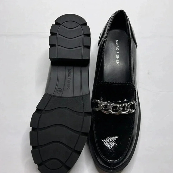 Marc Fisher patent leather size 9.5m Lugsole loafers NWOT - Picture 4 of 8
